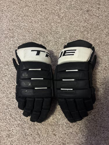 True A4.5 Gloves 15" (Used)