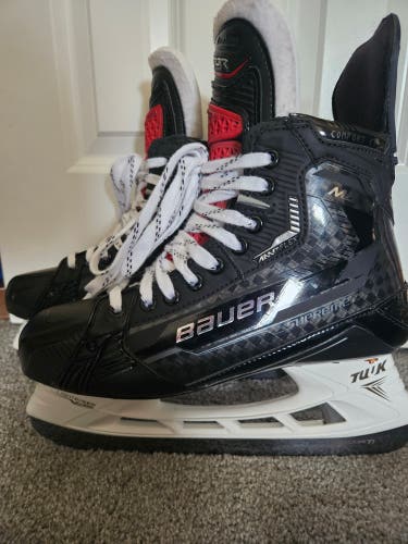Bauer Supreme Mach Pro Stock 9.5D Skates