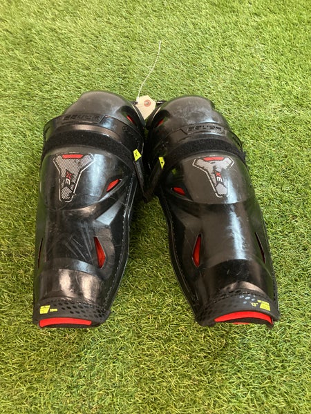 Intermediate Bauer Vapor 3X Shin Pads 13" (Used)