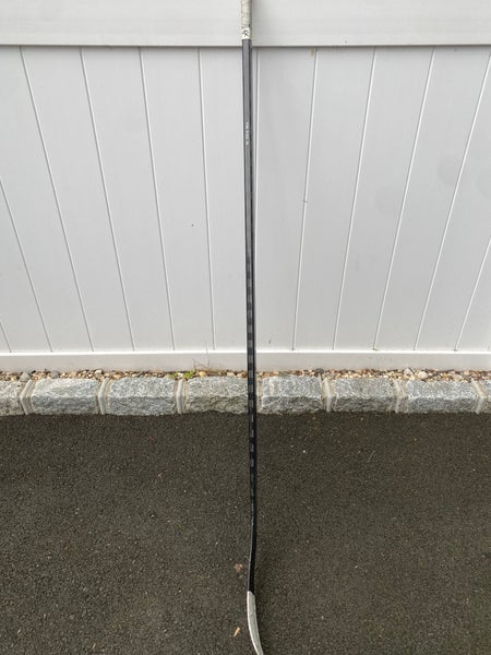 Senior  Right Handed Hockey Stick (Used)