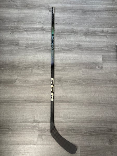 Senior CCM RibCor Trigger 8 Pro Left Hand Hockey Stick P29 Pro Stock Castili(New)