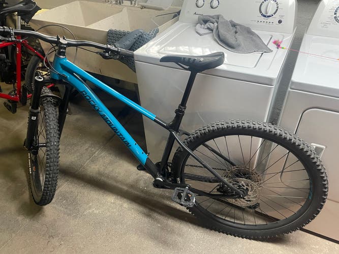 Rocky Mountain Growler 40 Mountain Bike (2021)