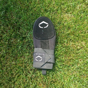 Black Senior EvoShield Sliding Mitt (Used)