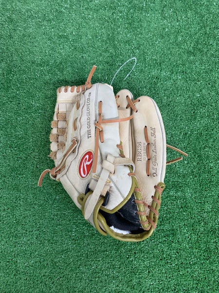 Brown Rawlings The Mark of a Pro RH Outfield Baseball Glove 12.5" (Used)