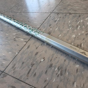 Adult Brine Swizzbeat 7075 Shaft (Used)