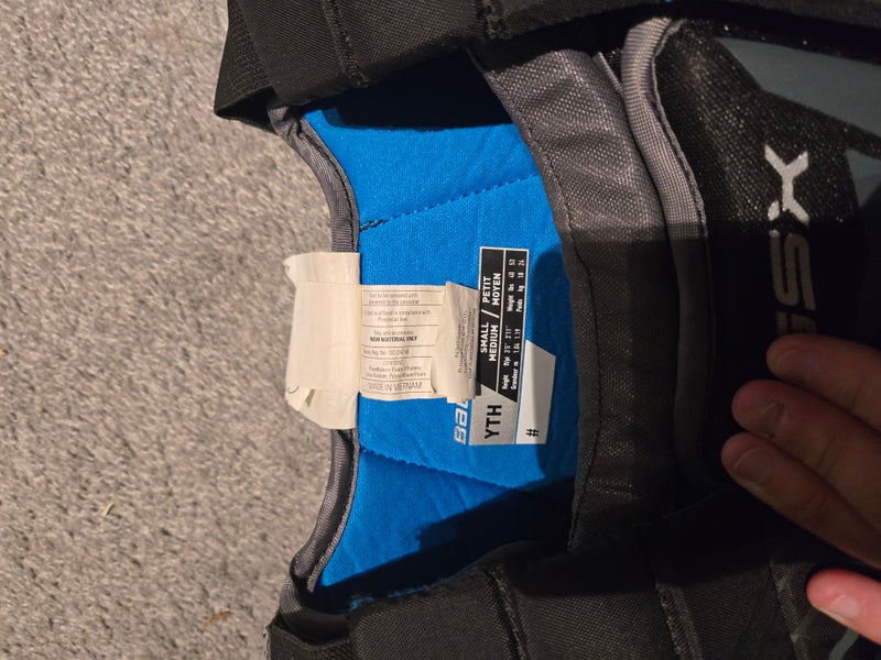 Small / Medium Bauer GSX Goalie Chest Protector (Used)