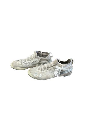 Under Armour (Used) Size M 12.0 (W 13.0) White Adult