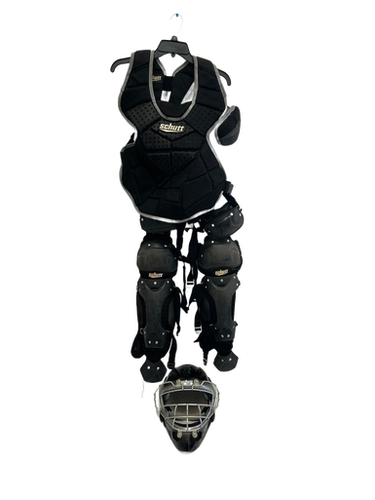 Used Schutt WOMENS Catchers Helmet w/Mask Black One Size 11692-S000139172
