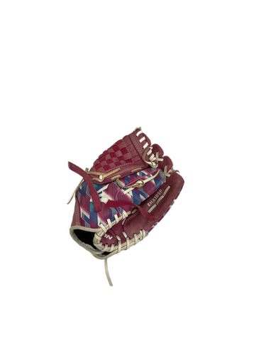Used Easton Moxie 10.5" RHT Fastpitch Glove 11692-S000137404