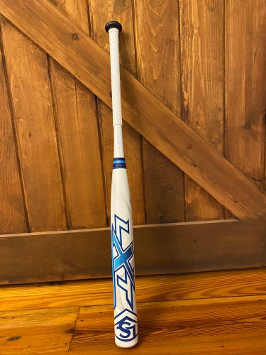 2012 Louisville Slugger LXT Composite Bat (-10)  23 oz 33" (Used)