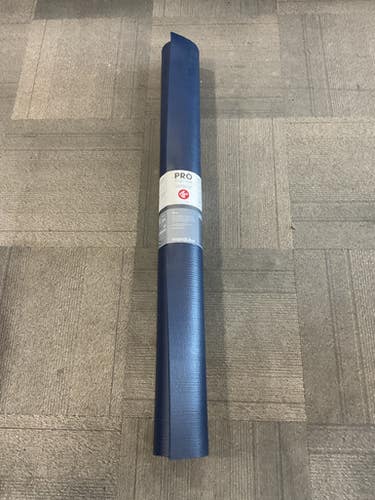 Used MANDUKA PRO LONG AND WIDE 6MM Yoga Mat Navy Blue 11614-S000218100
