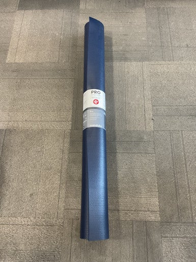 Used MANDUKA PRO LONG AND WIDE 6MM Yoga Mat Navy Blue 11614-S000218100