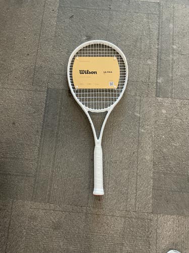 Used Wilson ULTRA UV Adult Tennis Racquet White 3 3/8" 11614-S000218000