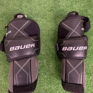 Bauer Pro Knee Pads | INT
