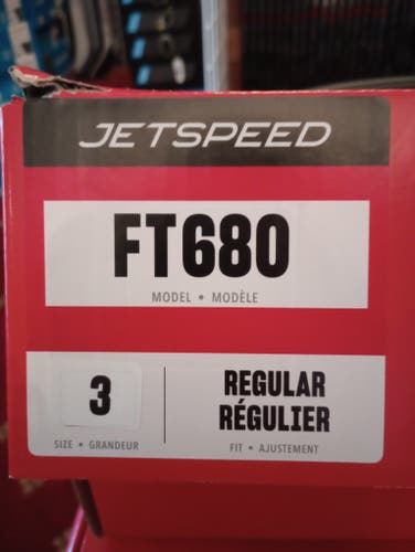 *Unused* CCM JetSpeed FT 680 Hockey Skates Regular Width Size 3 (New)