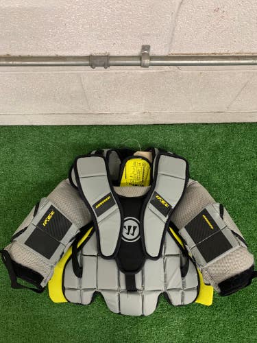 Youth Large Warrior RX3E+ Goalie Chest Protector (Used)