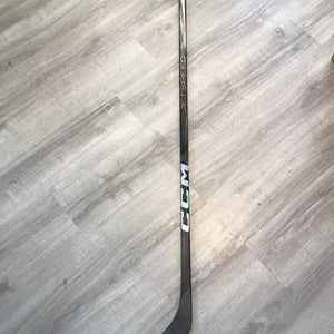 Senior CCM Jetspeed FT7 Pro Right Handed Hockey Stick P28 Pro Stock Benning (New)