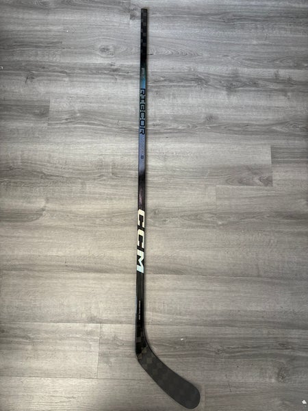 Senior CCM RibCor Trigger 8 Pro Left Hand Hockey Stick Mid Pattern Pro Stock Skoog(New)
