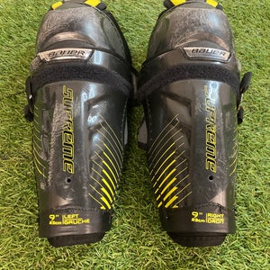 Junior Bauer Supreme 1S Shin Pads 9" (Used)