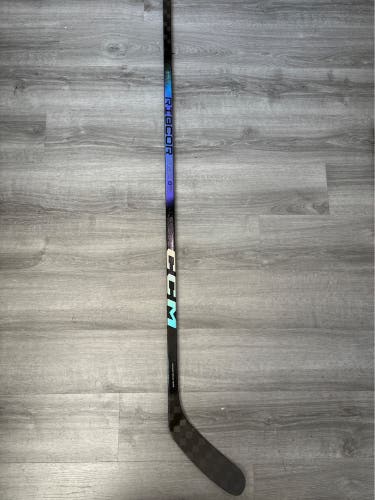 Senior CCM RibCor Trigger 8 Pro Left Hand Hockey Stick Toe Pattern Pro Stock Staios (New)