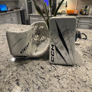 CCM Glove & Blocker Set