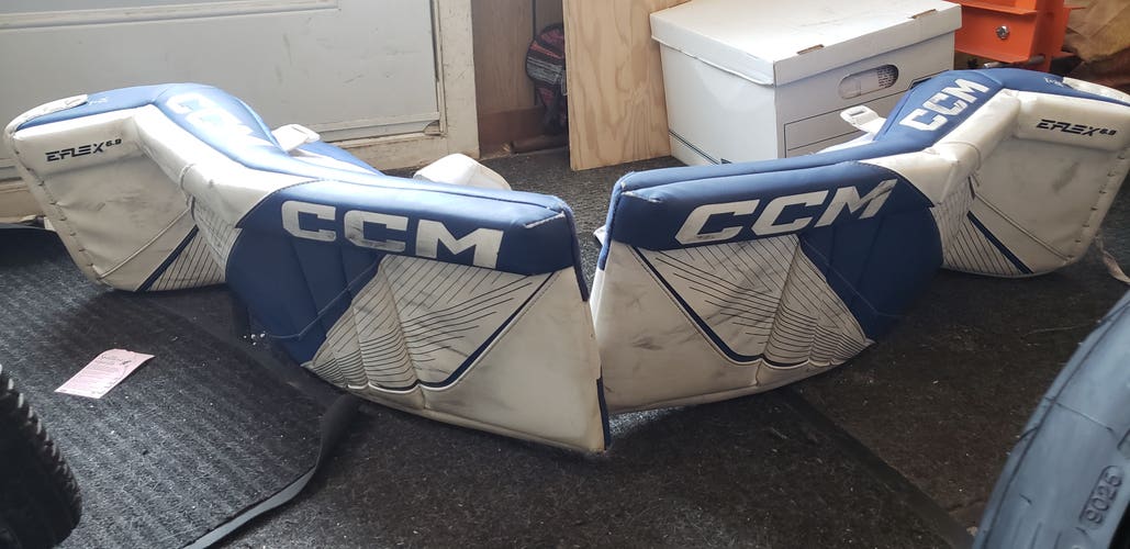 2024 32" CCM Eflex 6.9 Goalie Leg Pads (Used)
