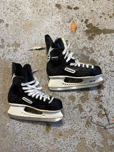 Bauer Impact 200 Hockey Skates (Used)