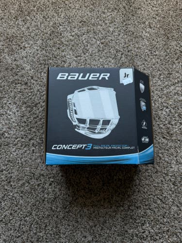 Bauer Concept 3 Full Shield Shield Junior (New)