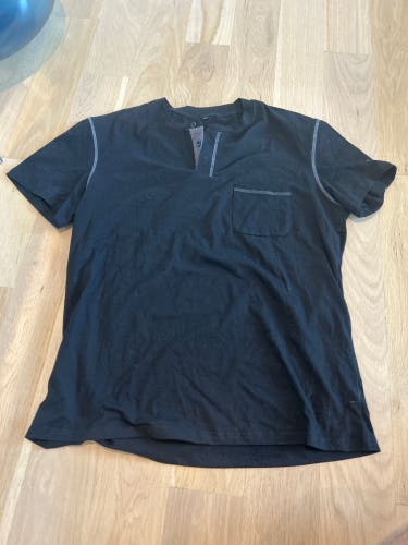 Black Large Men's Shirt (New)