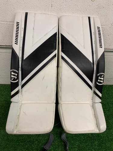 White 26" Junior Warrior Ritual G6 E+ Goalie Leg Pads (Used)
