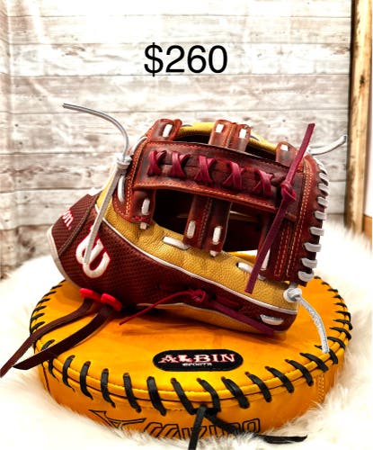 Wilson RH A2000 Softball Glove 12.5" (Used)
