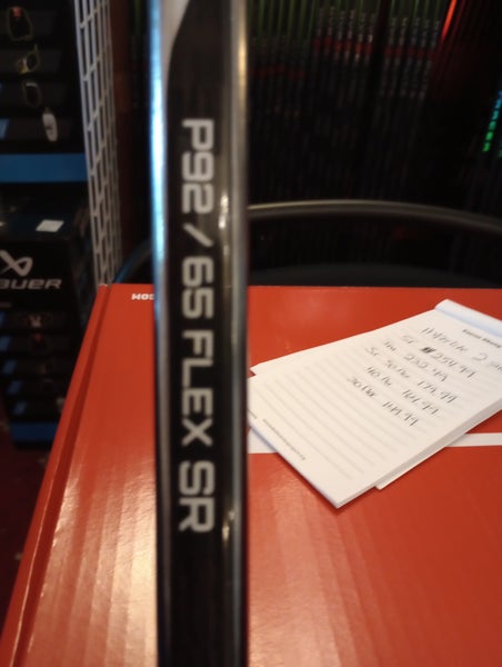 Senior Bauer Right Handed Hockey Stick P92 Flex 65(New)