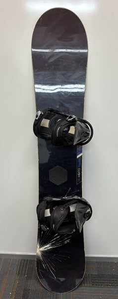 Burton Clash 150cm Twin-Tip All-Mountain Snowboard Burton Custom Bindings Medium