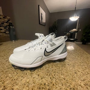 Nike, Mike Trout baseball cleats