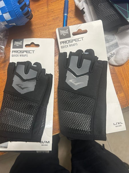 New lot of 2 ever last quickwraps