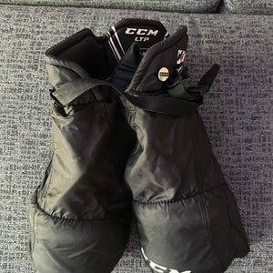 New Youth Small CCM LTP Hockey Pants