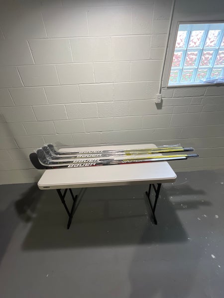 Senior Bauer Vapor Hyperlite Right Handed Hockey Stick P92 Pro Stock (New)
