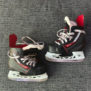 Used Youth CCM JetSpeed 270 Hockey Skates