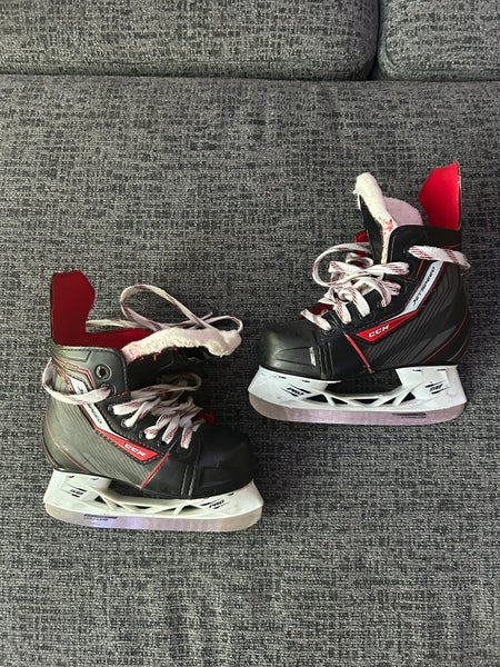 Used Youth CCM JetSpeed 270 Hockey Skates