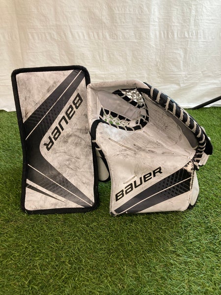 Junior Bauer Vapor X700 Goalie Gloves & Blockers Regular (Used)