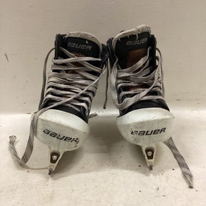 Used Bauer PERFORMANCE Junior Hockey Skate Junior 02.5 11725-S000489544
