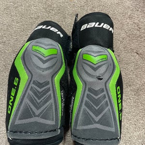 Small Youth Bauer Supreme One.6 Elbow Pads (Used)