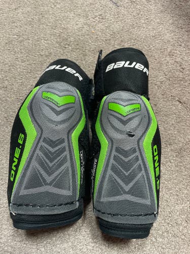 Small Youth Bauer Supreme One.6 Elbow Pads (Used)