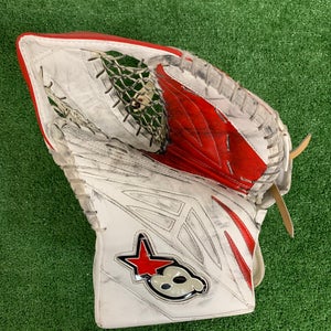 Red Senior Brian's Sub Zero Goalie Gloves & Blockers Regular (Used)