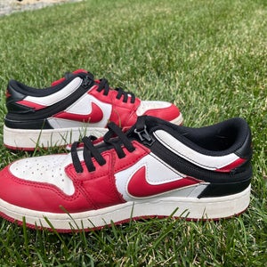 Air Jordon 1 FlyEase