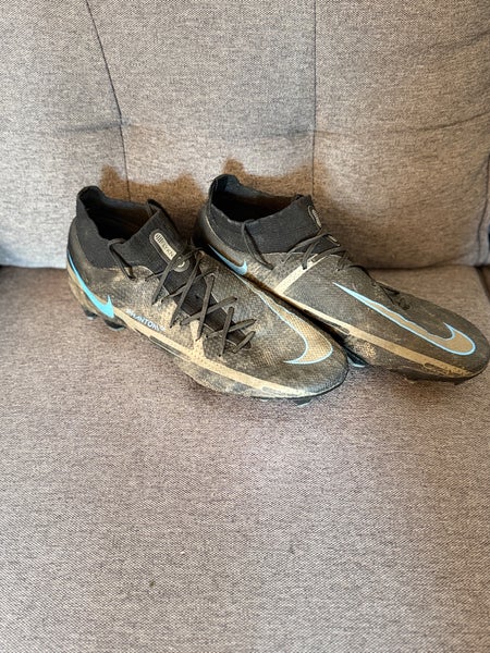 Black Men's Size M 11.0 (W 12.0) Nike Phantom GT2 Elite FG Cleats (Used)