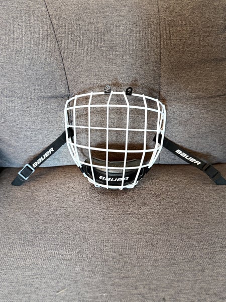 Small  Bauer Profile II Facemask Full Cage (Used)