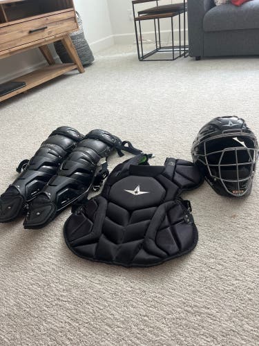 All Star System 7 Catcher's Set (Used)