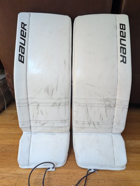 Large 2023 Bauer GSX Goalie Leg Pads (Used)