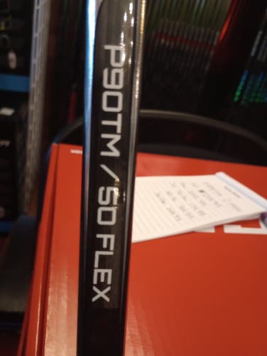 Junior Bauer Vapor Hyperlite 2 Right Handed Hockey Stick P90TM Flex 50(New)